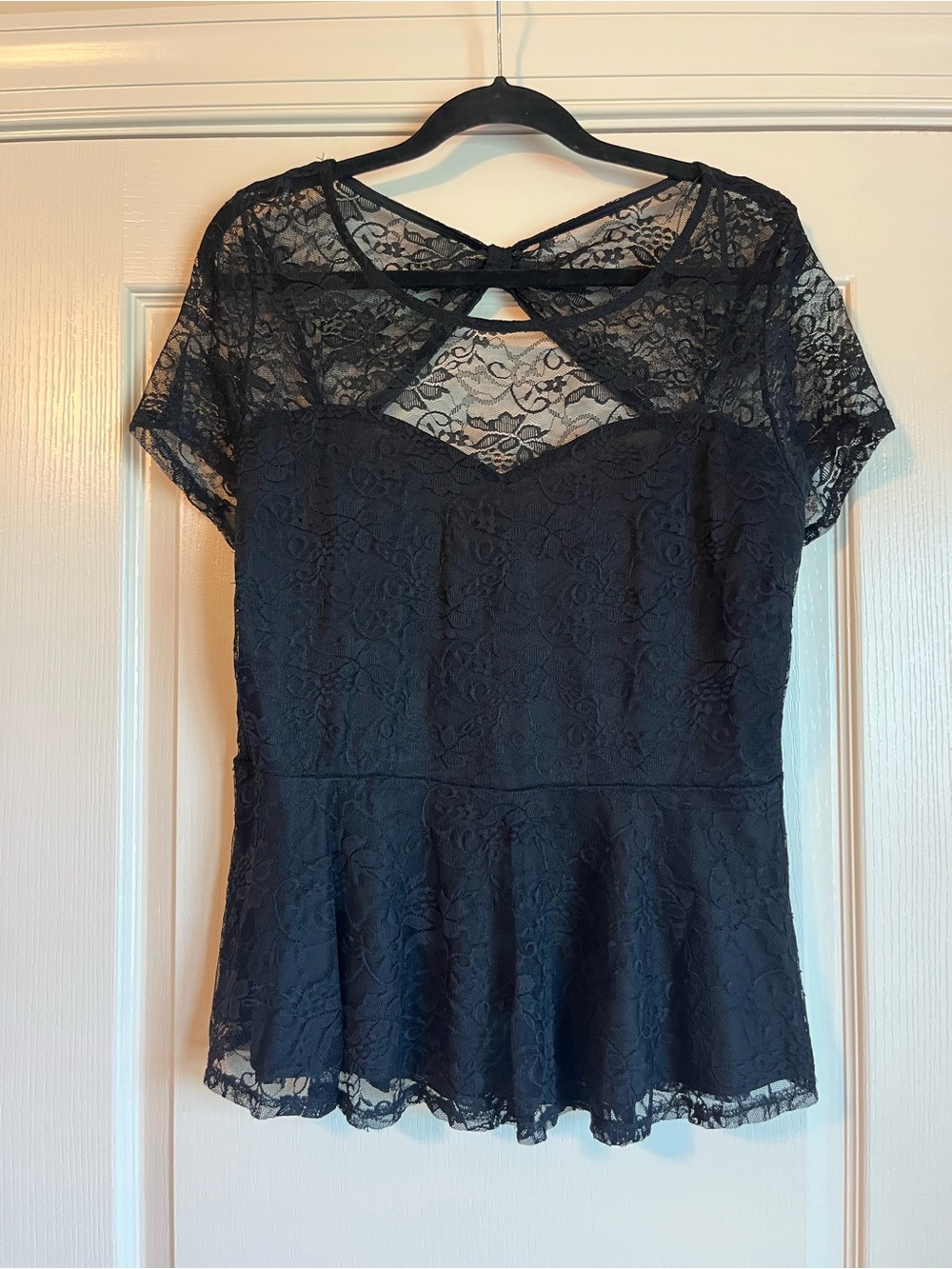 Forever 21 Black Lace Peplum Top Size 2X